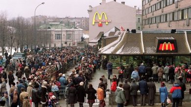 НОВОСТЬ дня ______ В честь своего 30-летия старейший в России «Макдоналдс» на один день…
