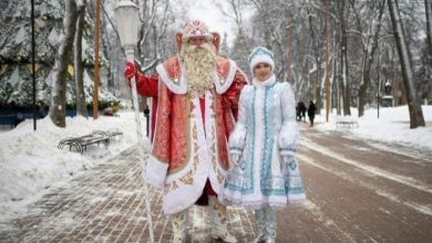 С 29 января запустят туристический поезд для посещения вотчин Деда Мороза и Снегурочки. В…