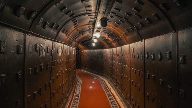 Музей «Бункер-42» Единственный в мире подземный бункер, расположенный на глубине 65 метров под землей,…