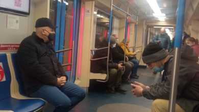 Сегодня утром в метро было свободно. Серая ветка в 8:30, Пражская. Библиотека имени Ленина…